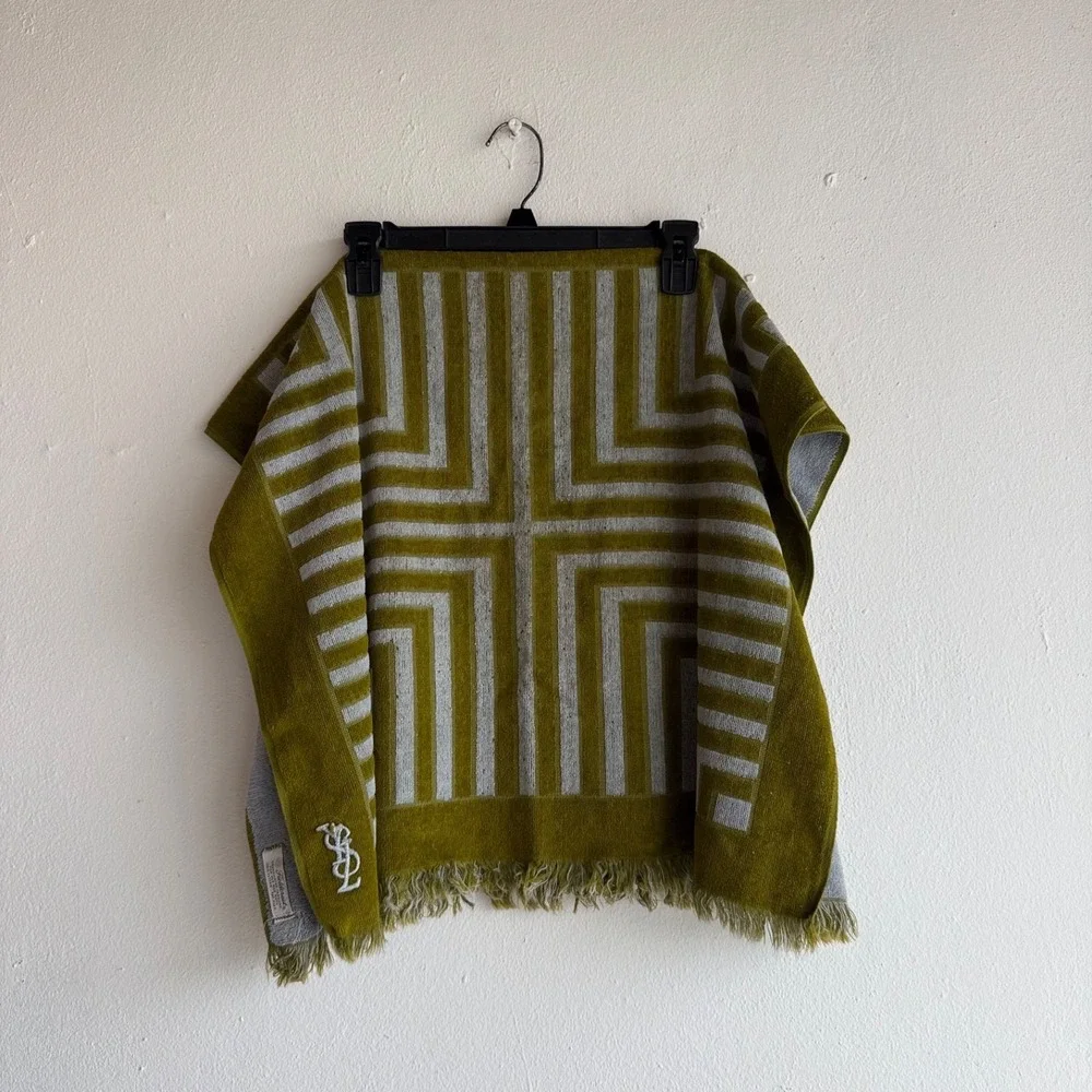 Vintage Yves Saint Laurent Fieldcrest Bath Towel Geometric MCM Fringe USA